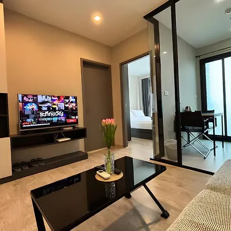 อพาร์ทเม้น Next To Mall With Infinity Pool Pattaya