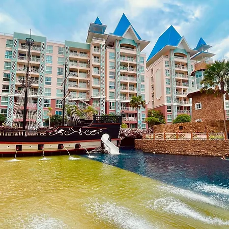 อพาร์ทเม้น Grande Caribbean 2-bedroom *