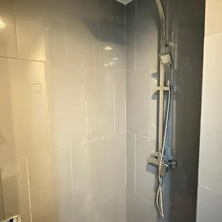 Unixx Seaview Apartment Pattaya