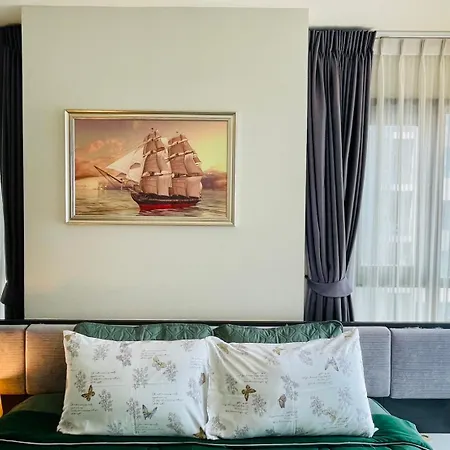 อพาร์ทเม้น The Base Luxury 2 Bed 2 Bathroomby Numam Pattaya