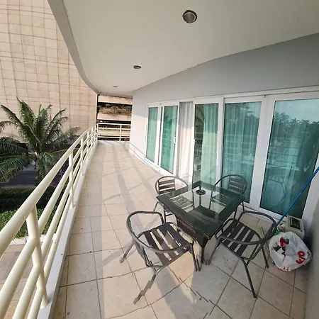 Apartment View Talay 6 By Nun Pattaya
