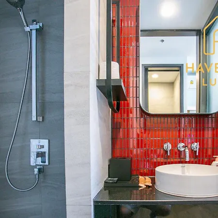 Edge Pty High-floor Sea View By 78 Pattaya