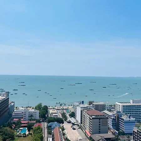 The Base 2 Bedroom 1 Bathroom * Pattaya