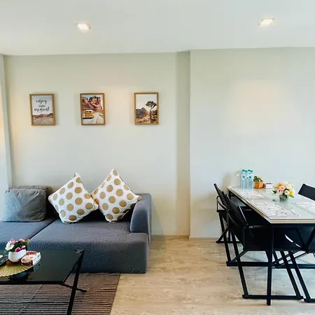 อพาร์ทเม้น The Base Luxury 2 Bed 2 Bathroomby Numam *