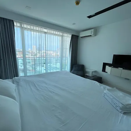 Apartment Ccr Pattaya
