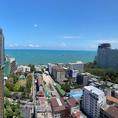The Base 2 Bedroom 1 Bathroom Pattaya