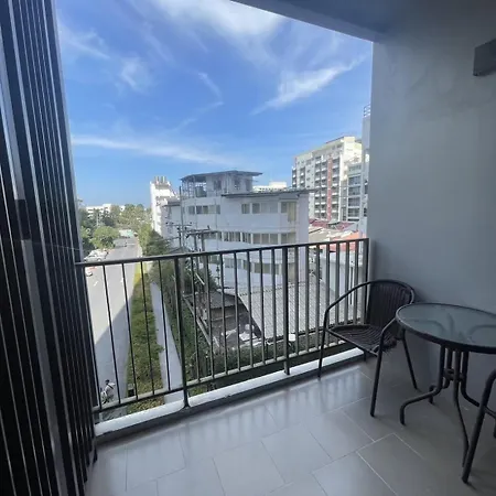 2 Bed Room, Large Living @ อพาร์ทเม้น *