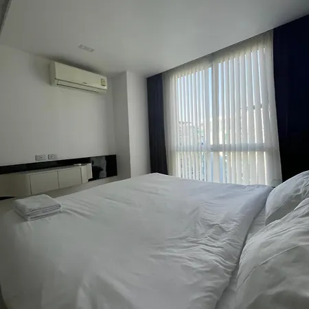 Ccr Apartment *