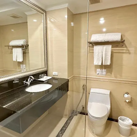 Lk Crystal Pattaya