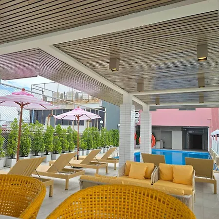 Cloudotel Walking Street 4*