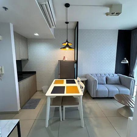 Apartment Unixx Seaview Pattaya