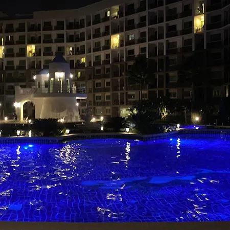 Arcadia Continental อพาร์ตโฮเทล 3*