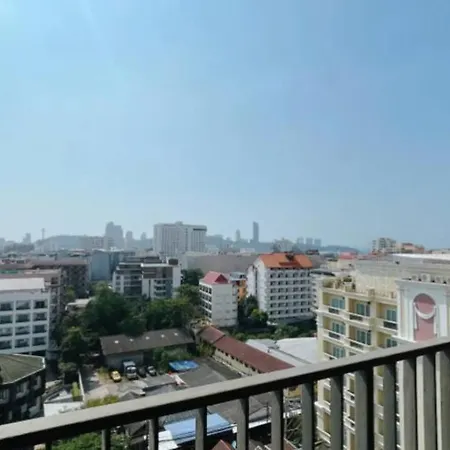 อพาร์ทเม้น The Base 2bed King&queen With Infinity Pool & Free Netflix!