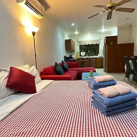 Luxury Semi-2bed Pool Near & Walking Street! อพาร์ทเม้น Pattaya