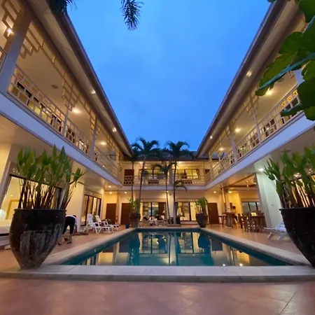 The Elite โรงแรม Pattaya