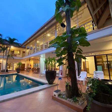 The Elite โรงแรม
