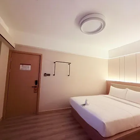 Hotel Star 3*