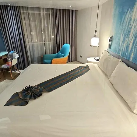 โรงแรม Bhanwar Park 4*