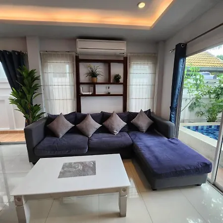 Villa Ketki Luxury Pool Seaflare