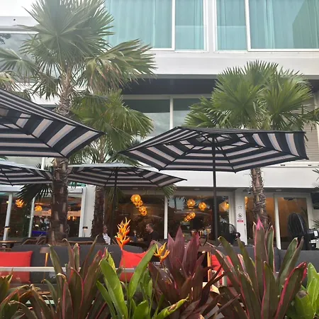 Gooseberry Baan & Bistro บ้านพัก Pattaya