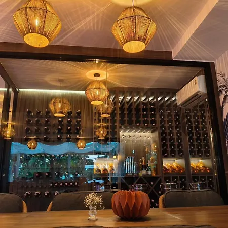 Gooseberry Baan & Bistro บ้านพัก