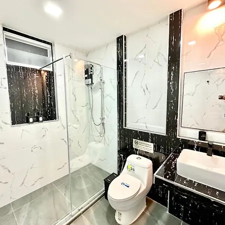 Viraplace 4# 3* Pattaya