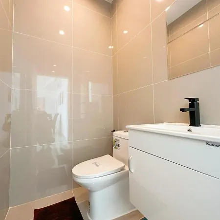 Private Pool 4 Bedroom 5 Bathroom Near Walking Street And Bbq Pattaya
