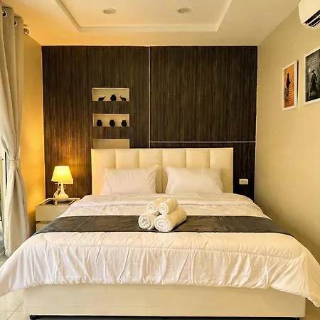อพาร์ทเม้น Modern - Phratamnak Jomtien