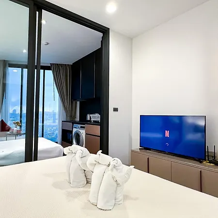 Edge - High Floor Sea View With Rooftop Pool *