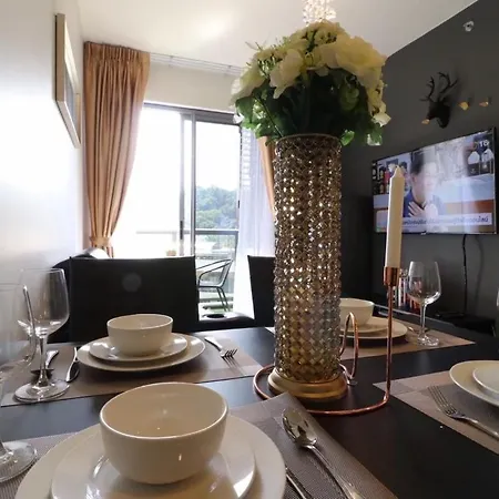 Unixx South 1bedroom - Mountain View *
