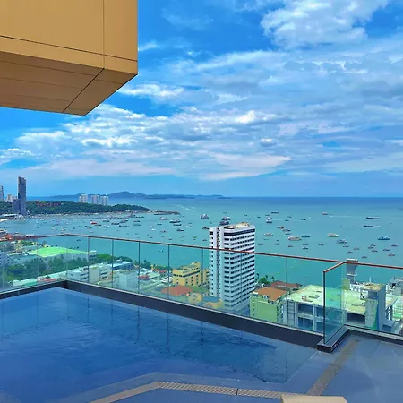 Edge Luxury อพาร์ทเม้น Pattaya