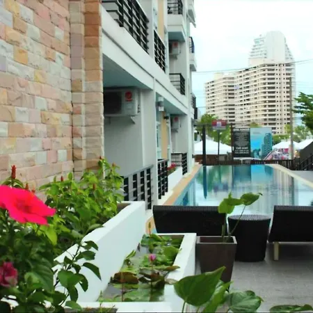 The Ocean Pearl Apartment