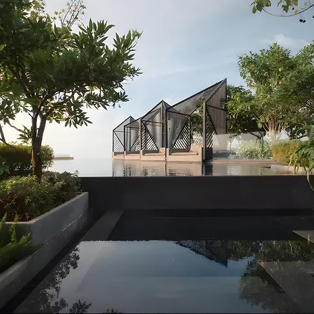 Edge - High Floor Sea View With Rooftop Pool