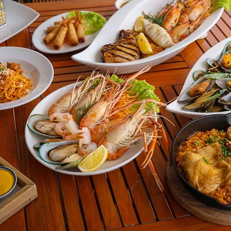 โรงแรม Royal Cliff 5*