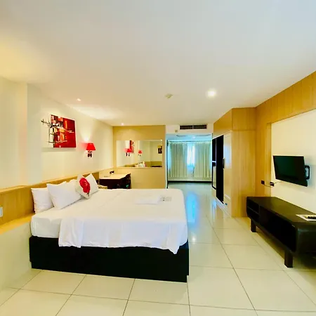 โรงแรม เบย์วอลค์ เรสซิเดนซ์ พัทยา - บาย ไทยวัฒน์ Pattaya