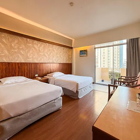 โรงแรม โกลเด้นบีชโฮเทล พัทยา