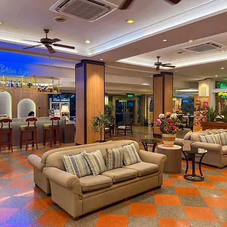โกลเด้นบีชโฮเทล พัทยา โรงแรม