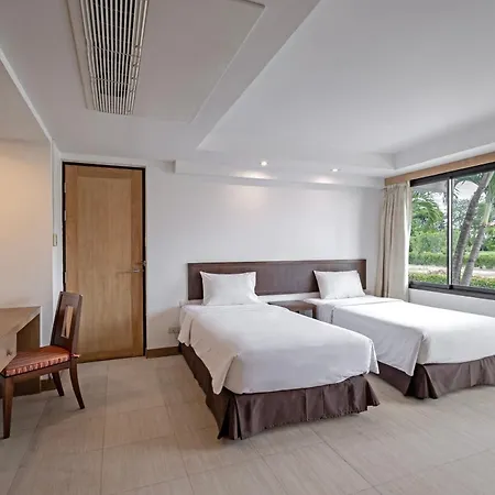 Tropicana Resort 4*