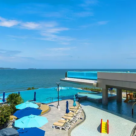 Royal Cliff Grand