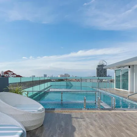 โนวา เอ็กซ์เพรส โฮเทล Pattaya