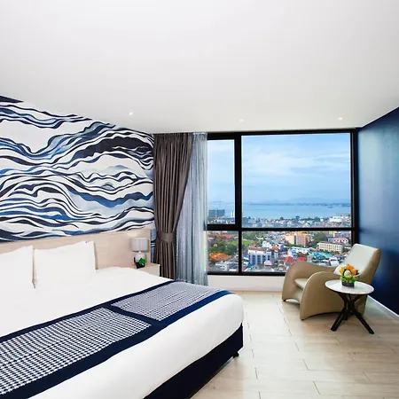 Hotel Brighton Grand & Convention