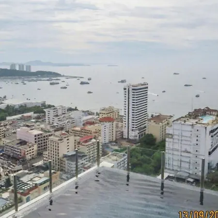One Bedroom With Pool View At The Base Near Festival *
