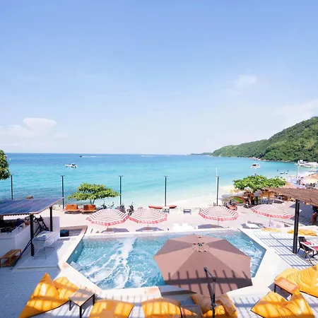 Ennkai Beachfront Koh Larn Resort