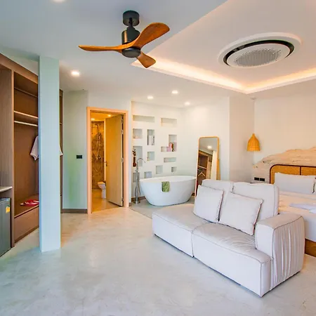 Ennkai Beachfront Koh Larn Resort Pattaya