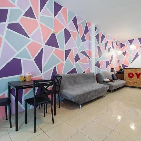 Oyo 826 Cozy 2* Pattaya