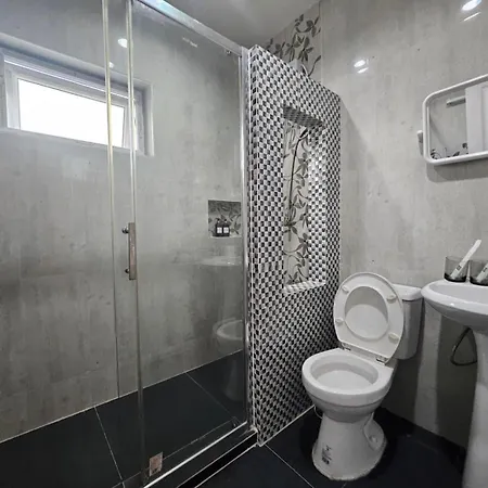 Hotel Peter House No Balcony Pattaya