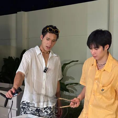 Hiii Aura Pool โรงแรม 5*