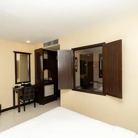 Sunday Chateau En - Pattaya