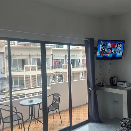 Lagoon Vibes โรงแรม
