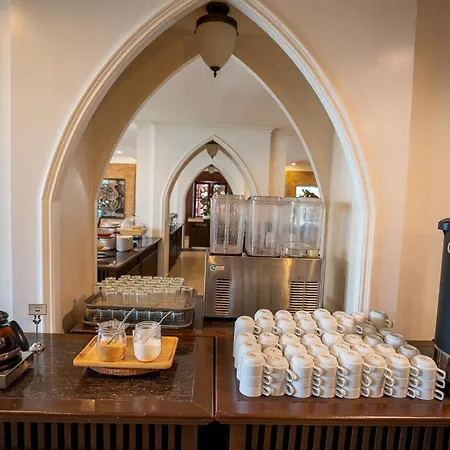 Hotel Sunday Chateau En - 5*